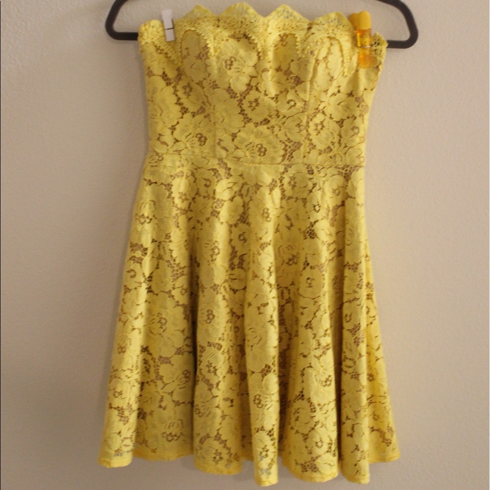 YELLOW LACE SUMMER MINI DRESS